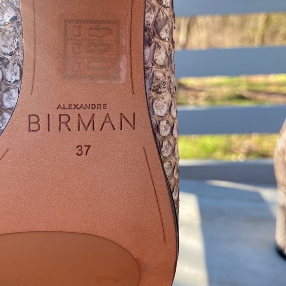 Boots - Picture 8 of 17